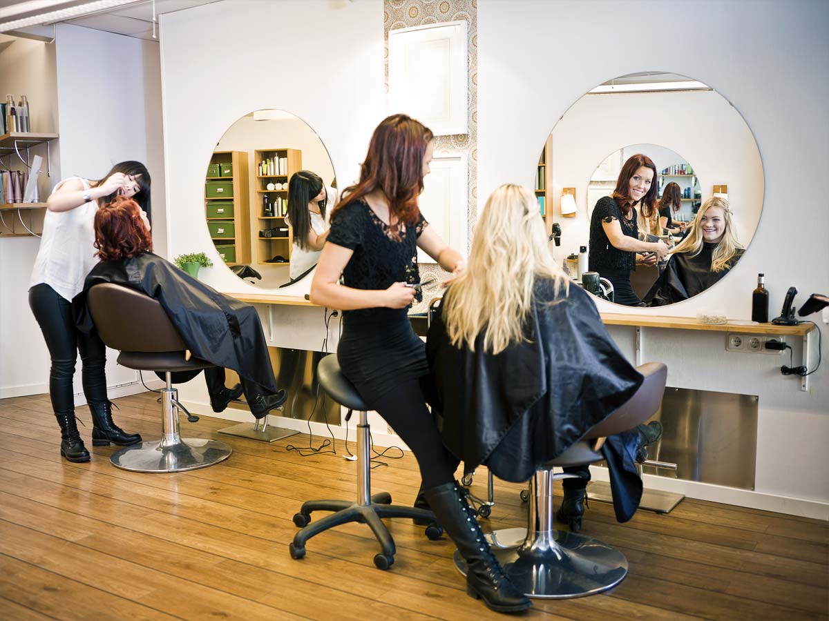 hairstylist insurance with Huckleberry Insurance 